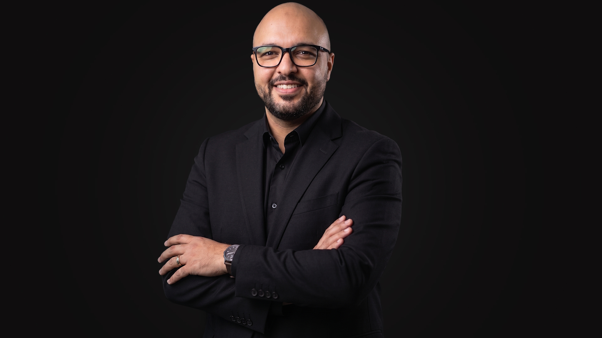 Hello, I’m <strong>Ahmed Hendawy</strong>, I’m a marketing professiona, specializing in driving brand growth and digital strategy l based in Dubai